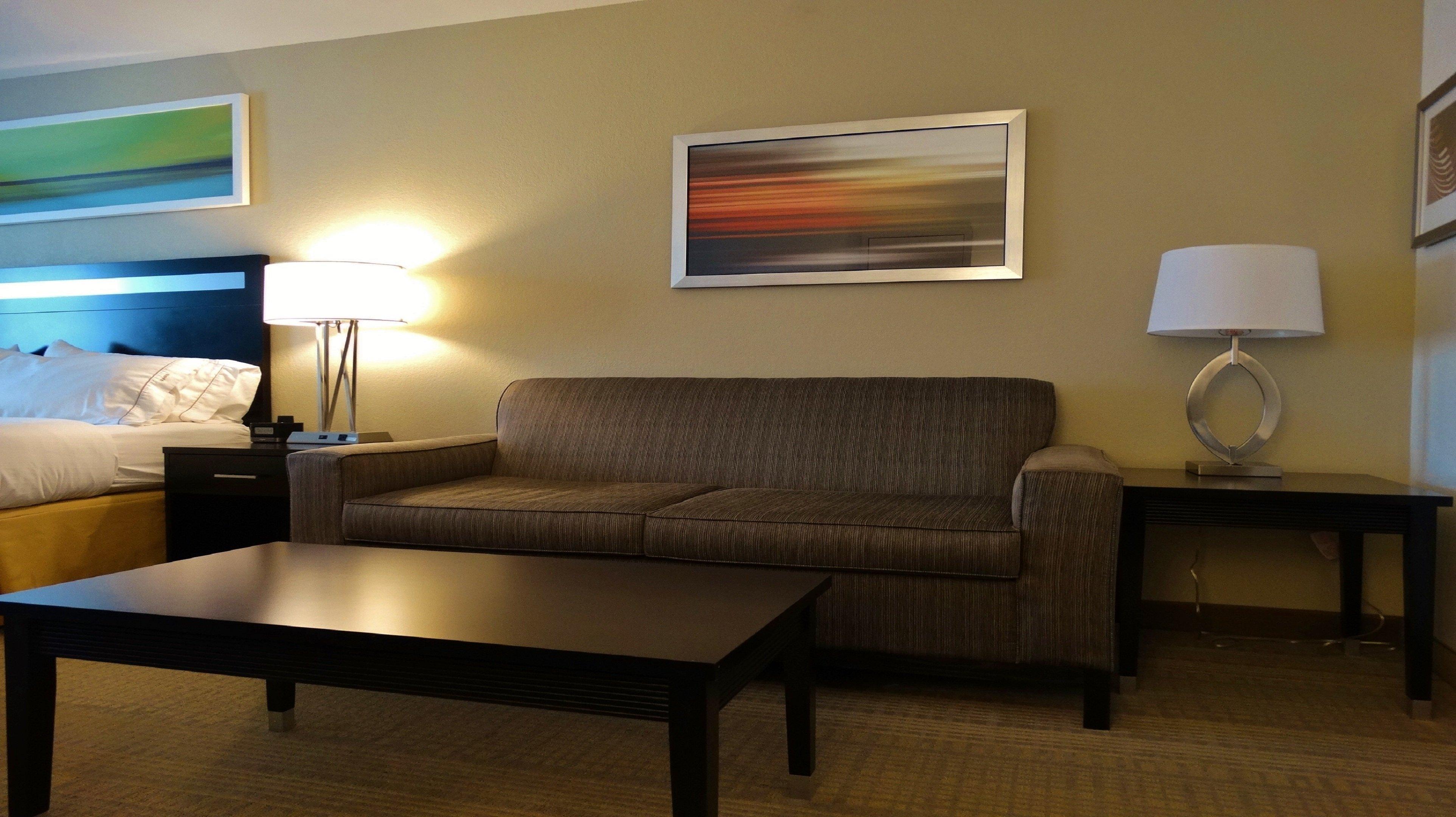 Holiday Inn Express And Suites Montgomery, An Ihg Hotel Extérieur photo