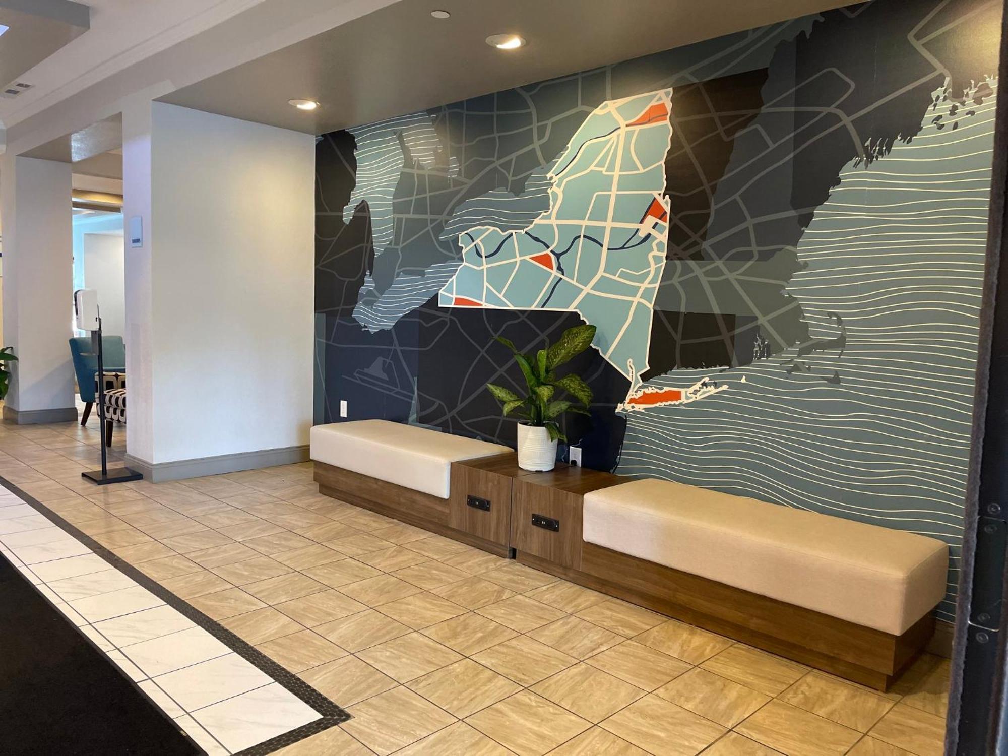 Holiday Inn Express And Suites Montgomery, An Ihg Hotel Extérieur photo