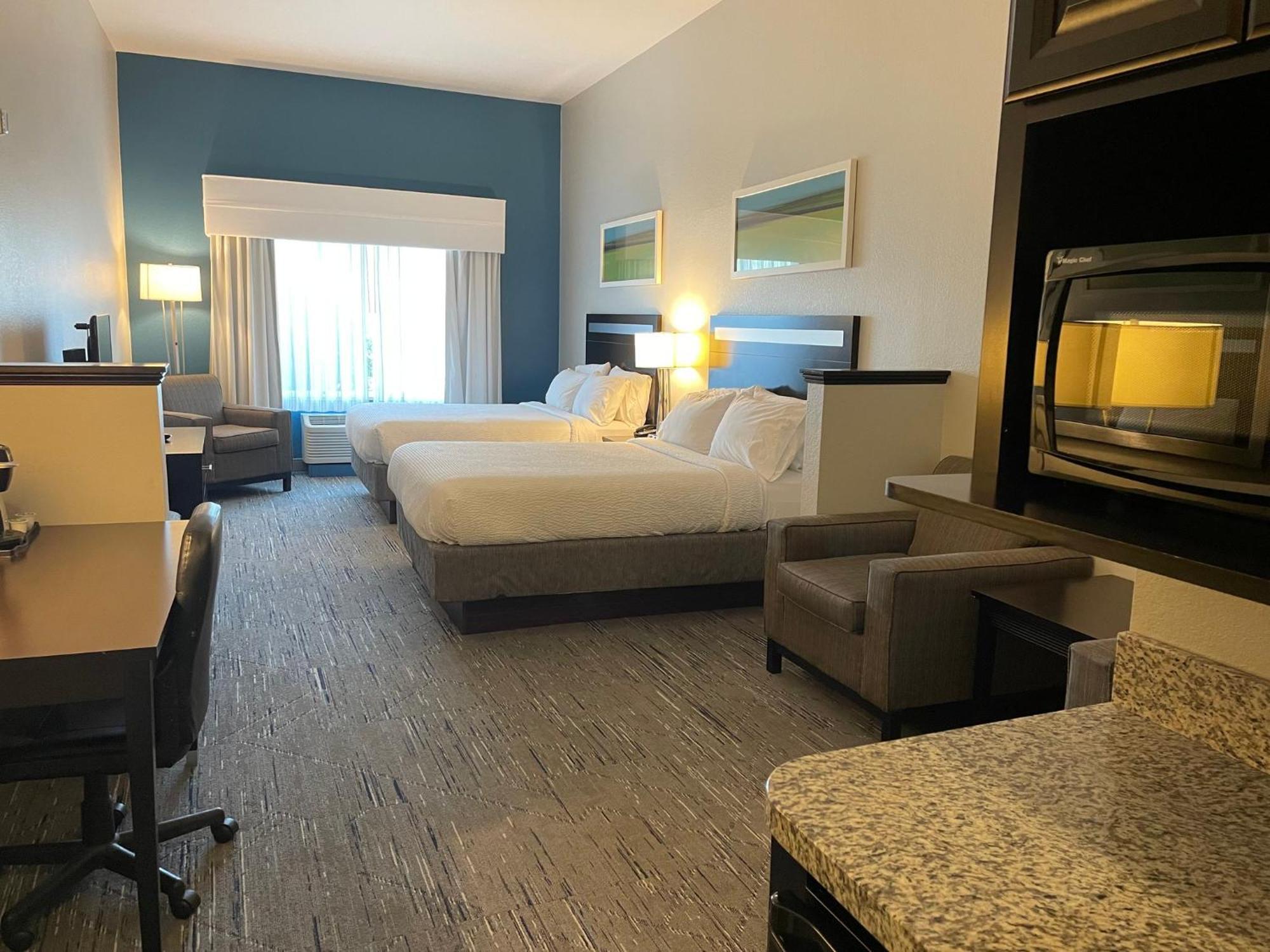 Holiday Inn Express And Suites Montgomery, An Ihg Hotel Extérieur photo