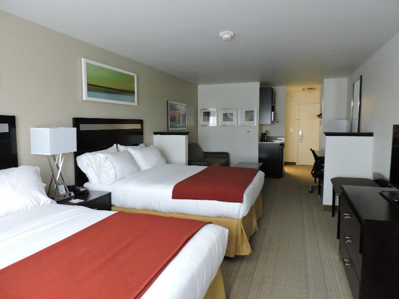 Holiday Inn Express And Suites Montgomery, An Ihg Hotel Extérieur photo